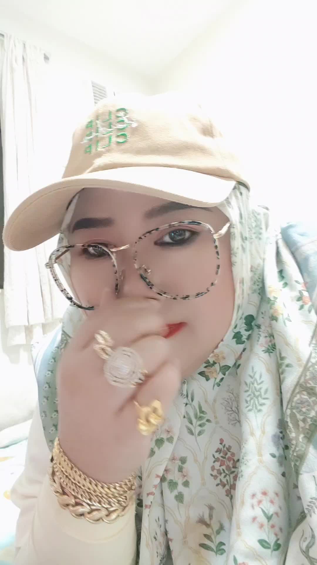 @raesta__19