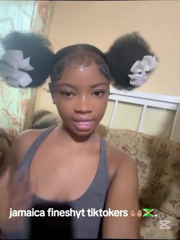 @𝐒𝐜𝐡𝐨𝐨𝐥𝐚𝐳 𝐄𝐝𝐢𝐭⭐️.