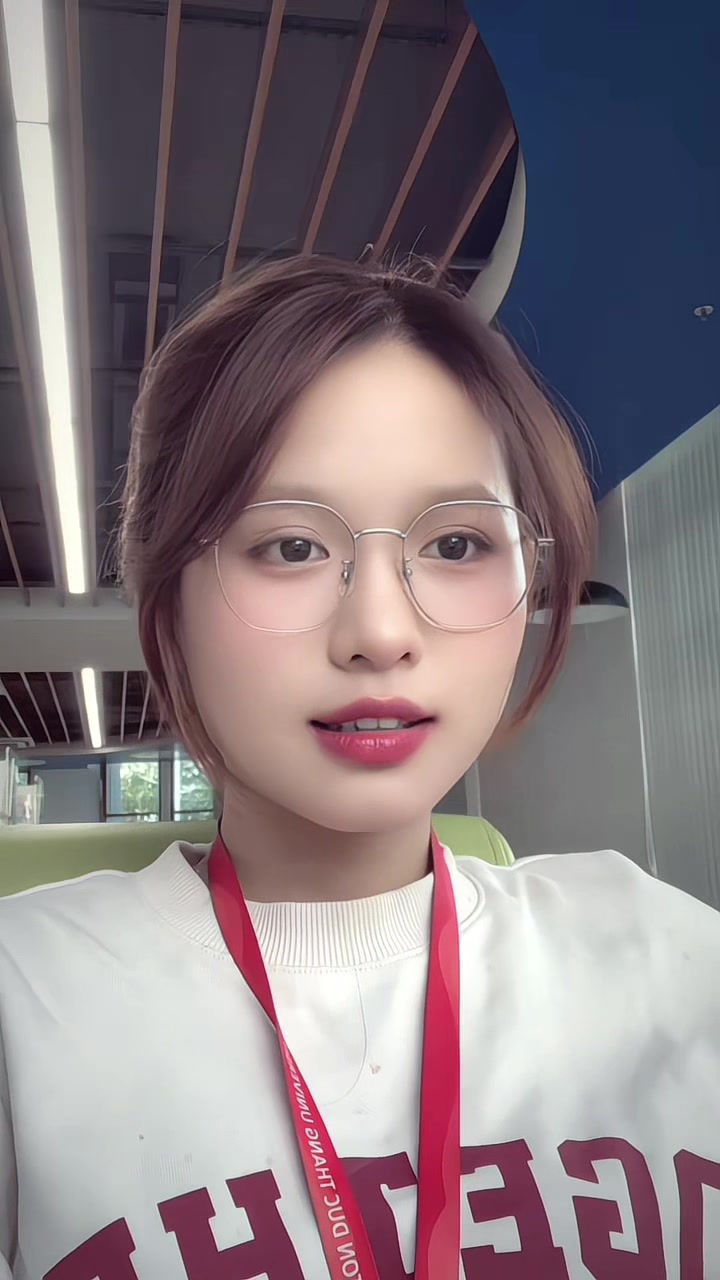 @Hồng Nhung