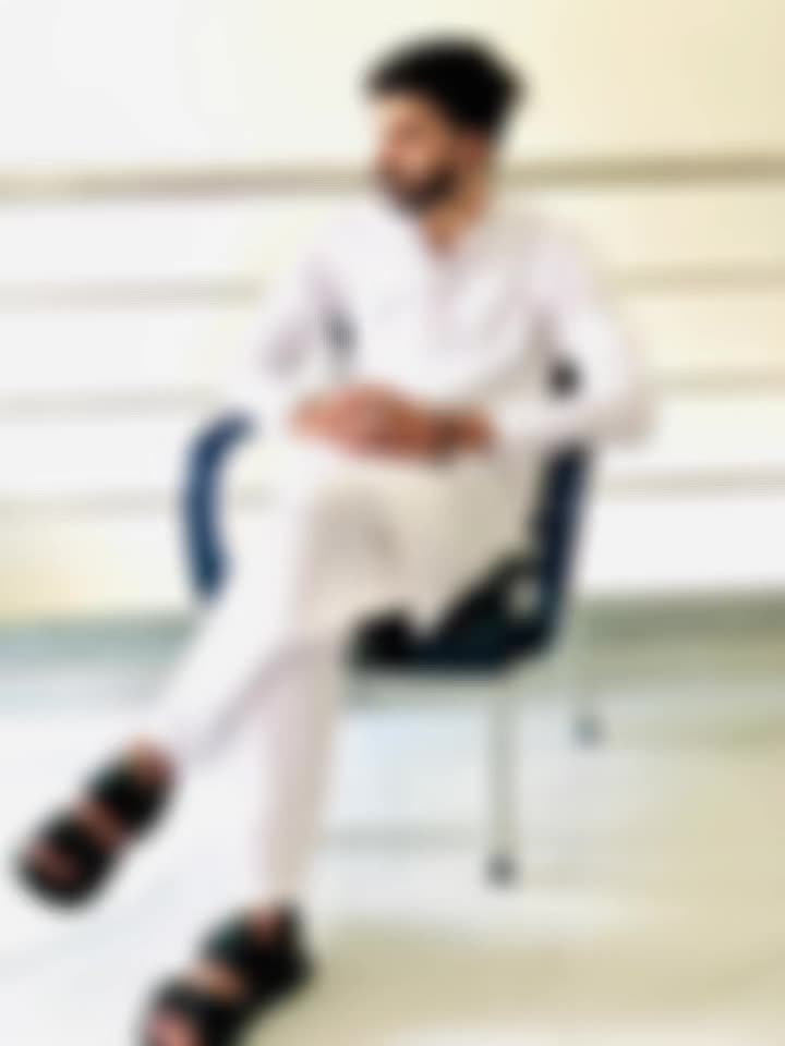 @𝓜𝓪𝓵𝓲𝓴_𝓕𝓪𝓲𝓼𝓪𝓵