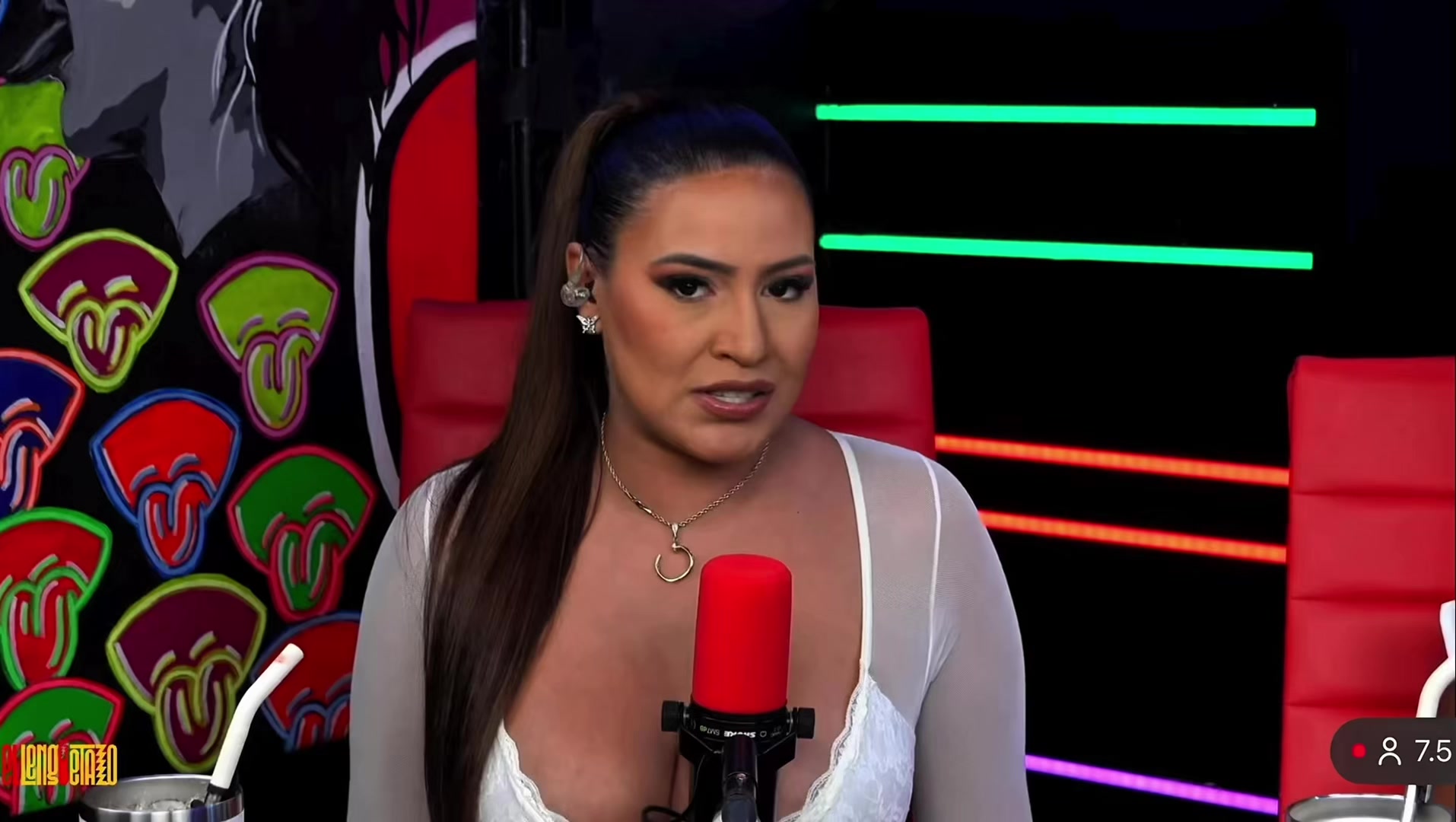 @Alejandra Rubio💄🎤