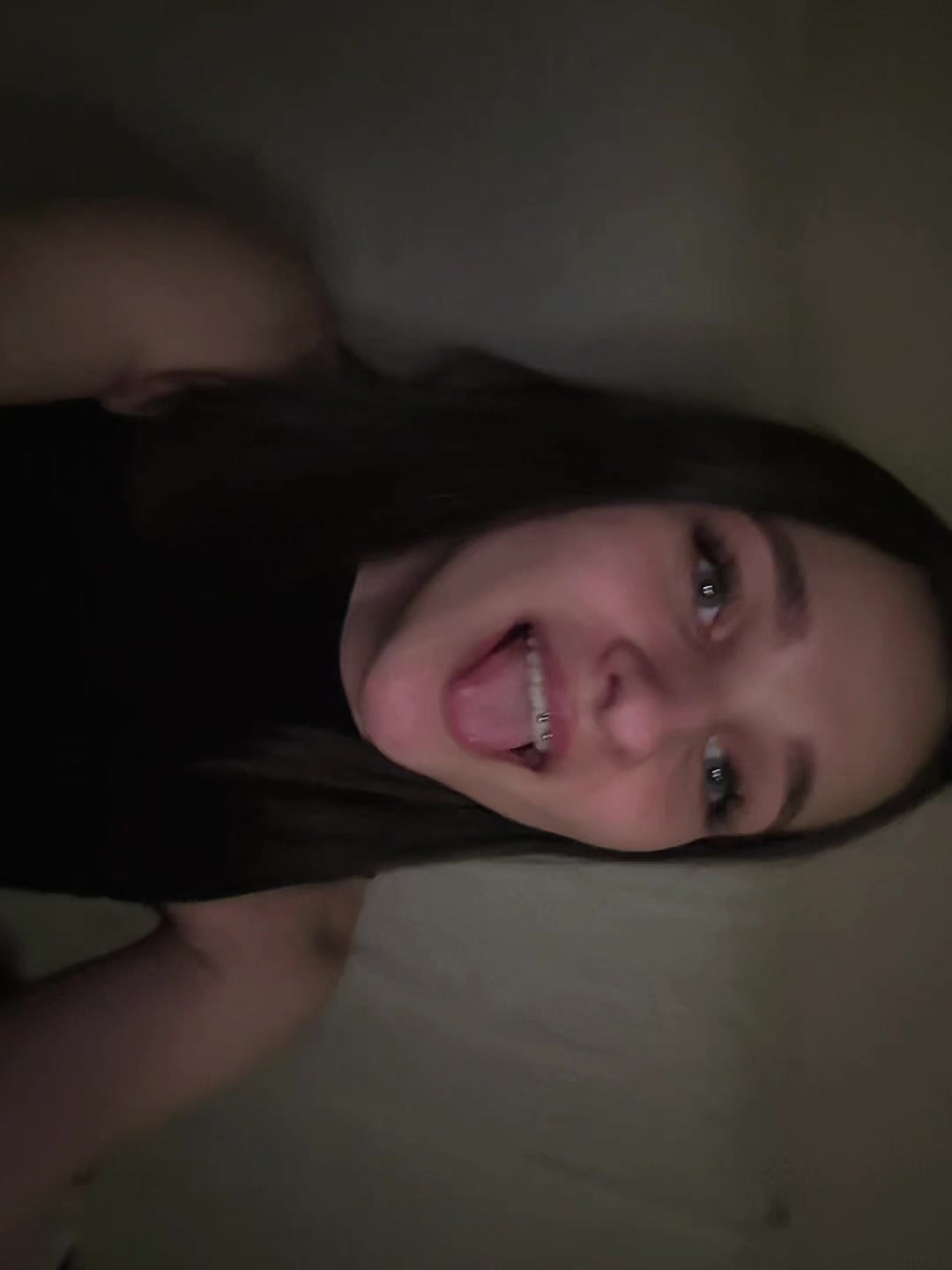 @xvjkw