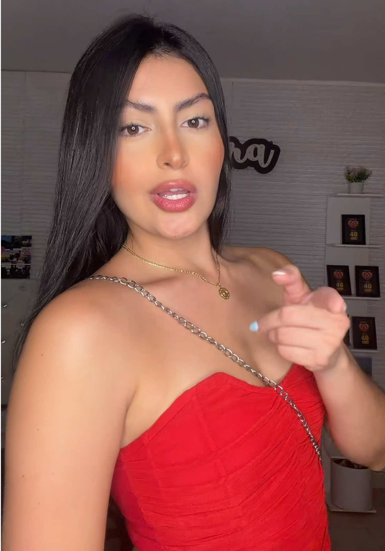 @Naiara🧸