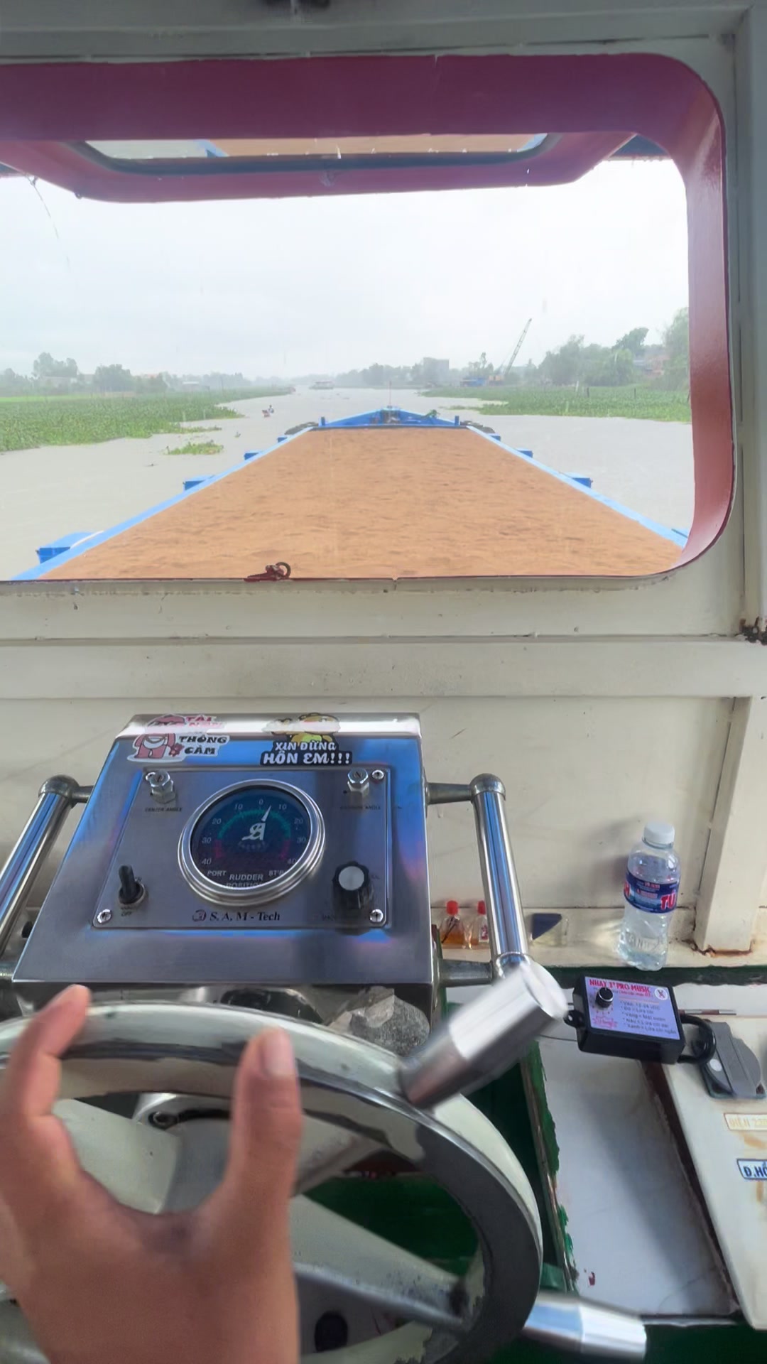 @KhánhHugo