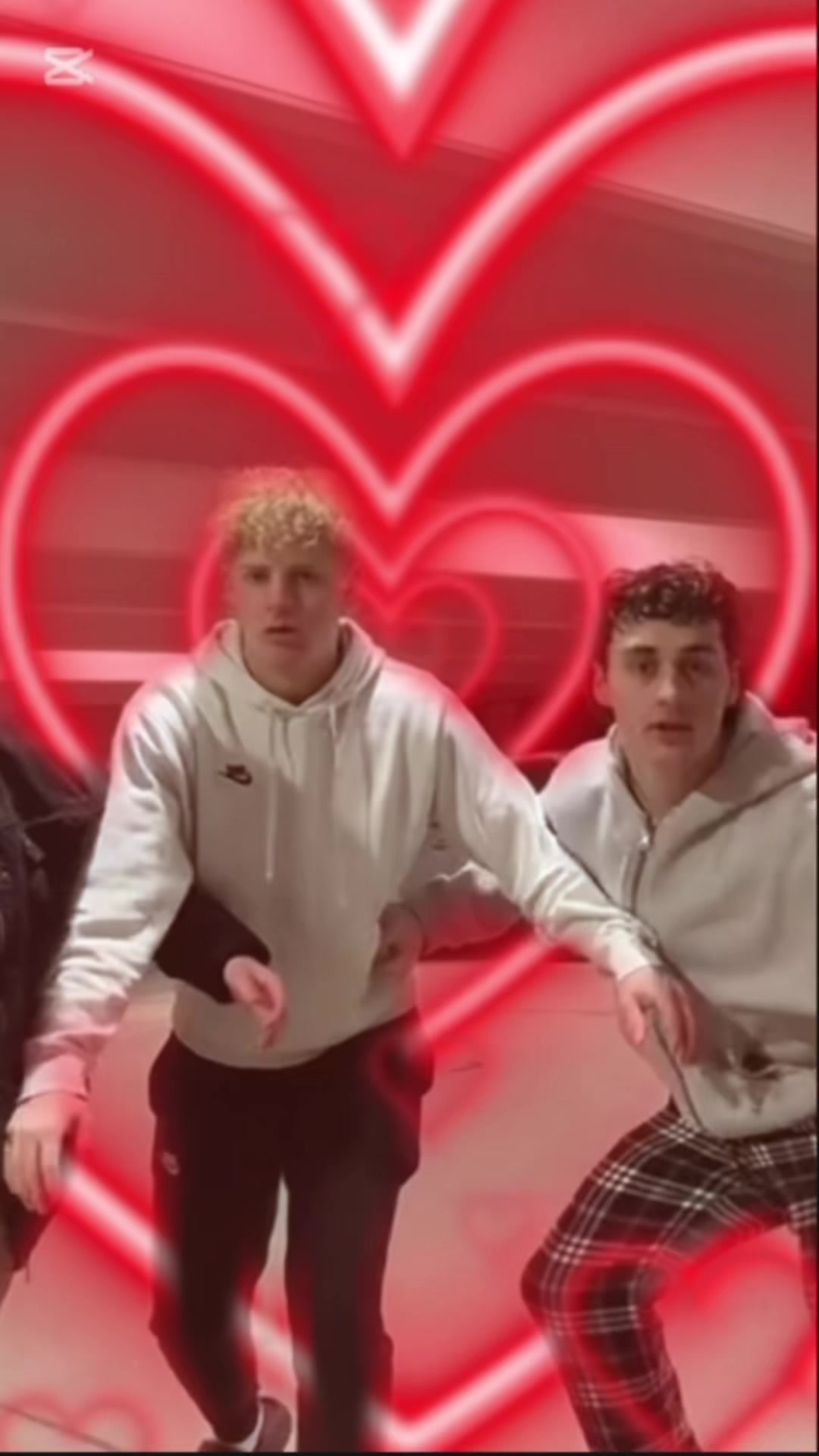 @Elliethemonkeygirl🐒🍌👱🏼♀️