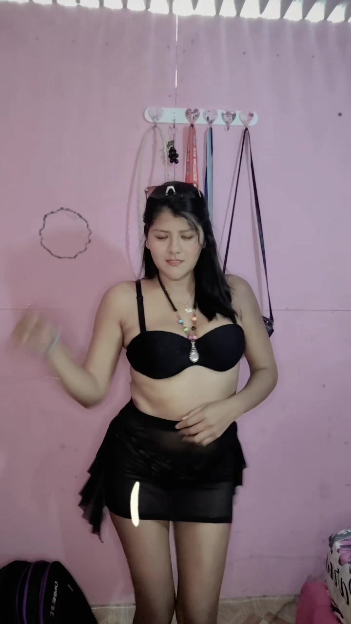 @ᴇsᴛʀᴇʟʟɪᴛᴀ✰
