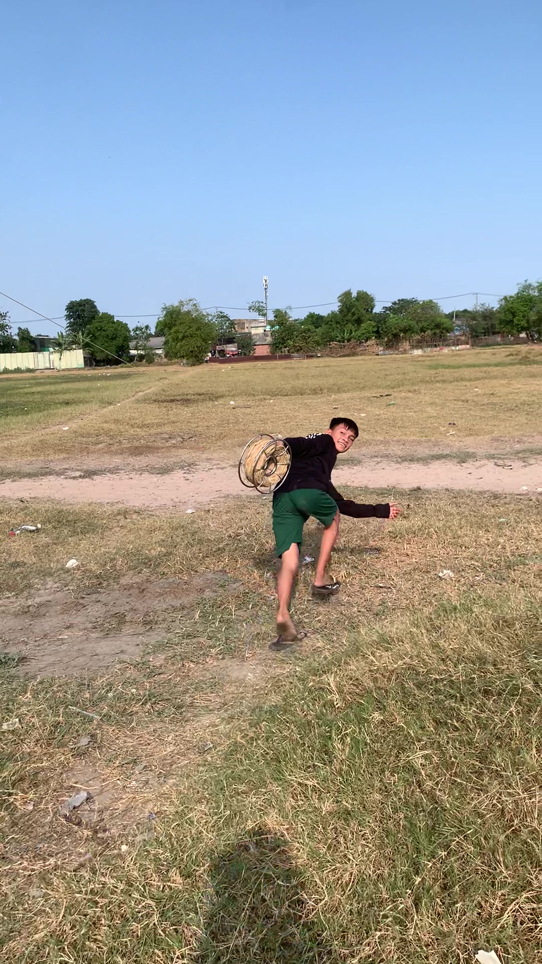 @Thả diều cùng Lợi