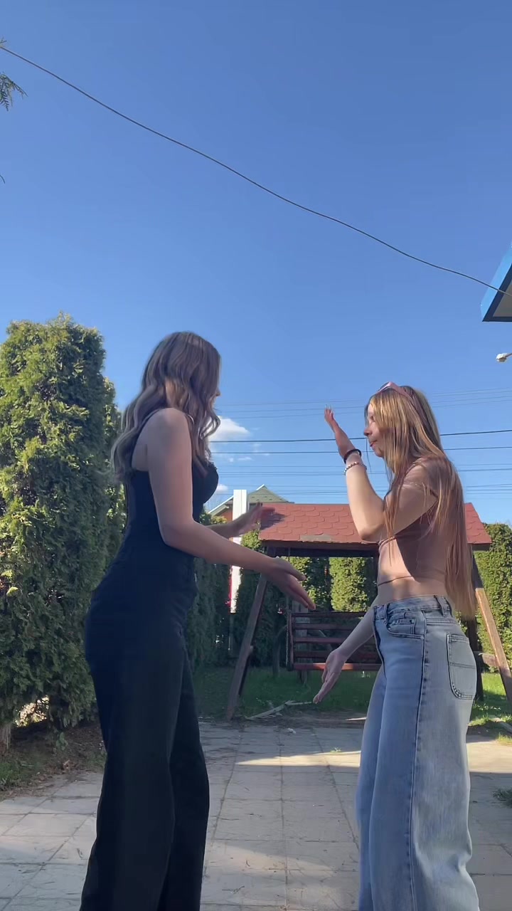 @льоля💋💋💋