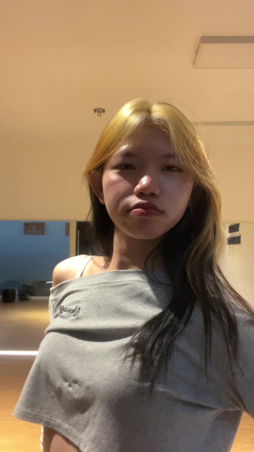 @3