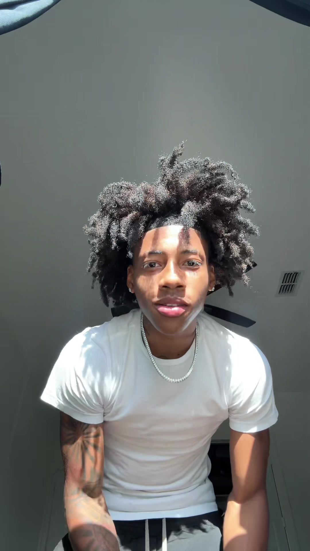 @jayshawnn