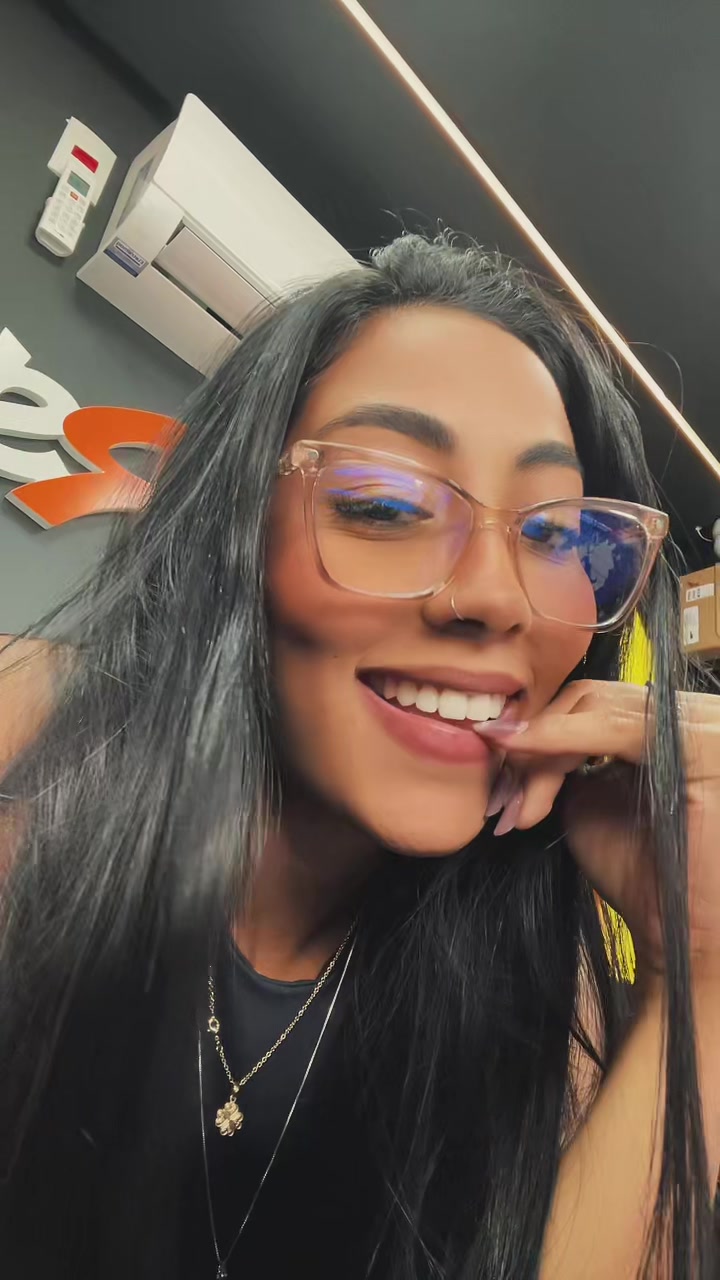@Lavínia