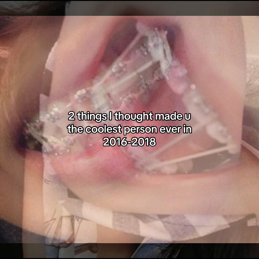 @𝔥𝔢́𝔩𝔢̀𝔫𝔢₍^. .^₎⟆