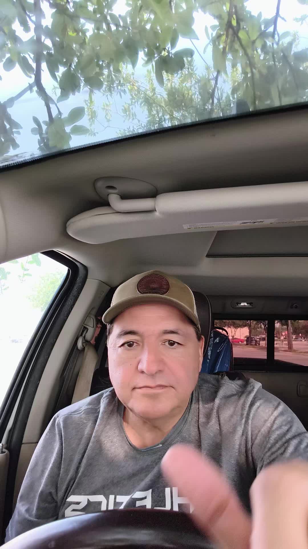 @RobertChavez34