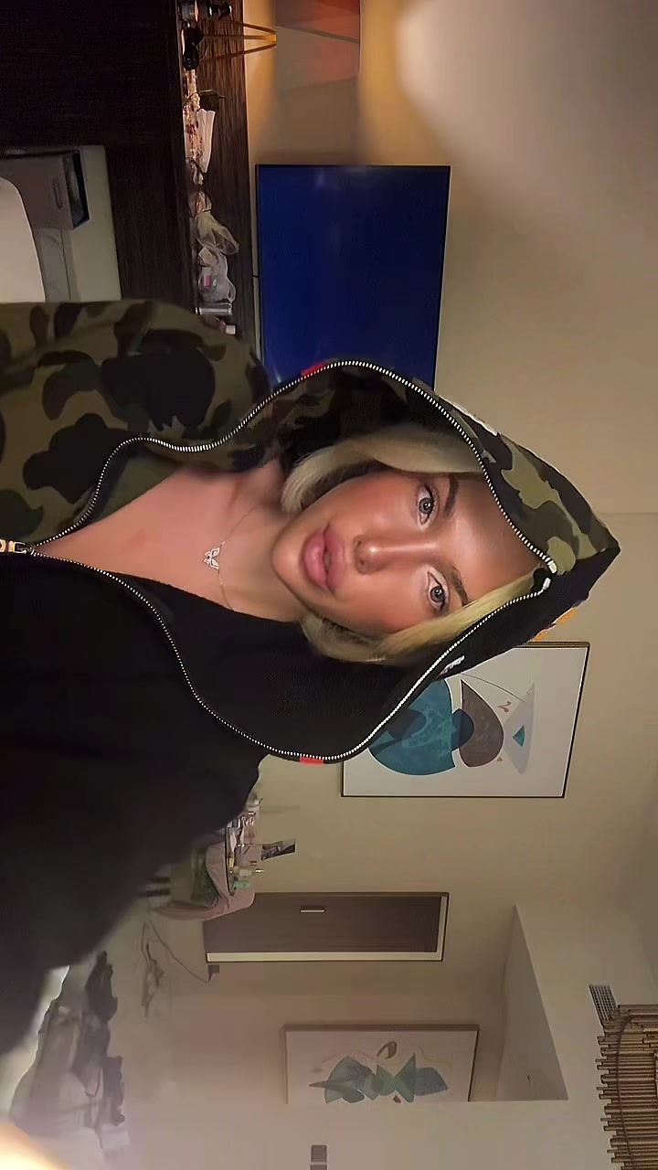 @🖕🏻