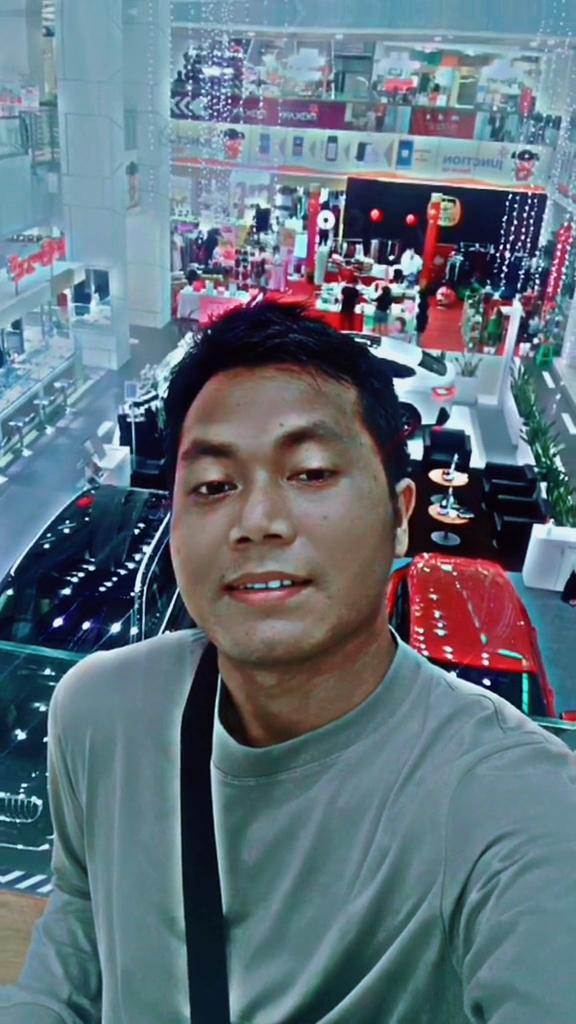 @MYOZAW &ndash; ဖိုးပြုံးချို💜
