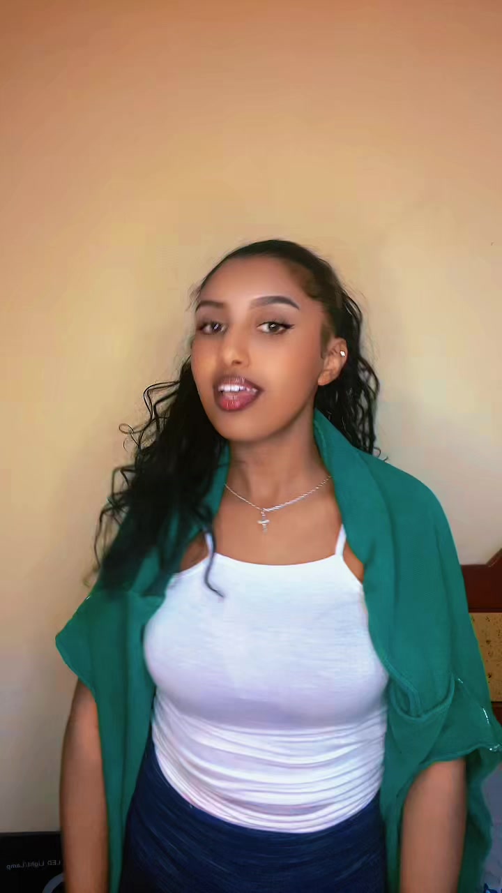 @Keremela🍬 🌳