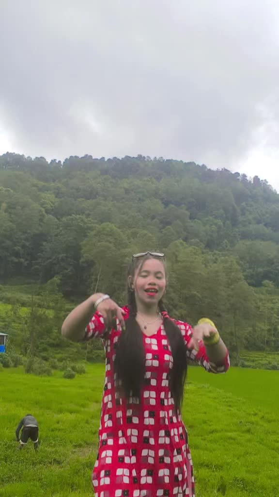 @☦️सोफिया चेपाङ्ग🇳🇵