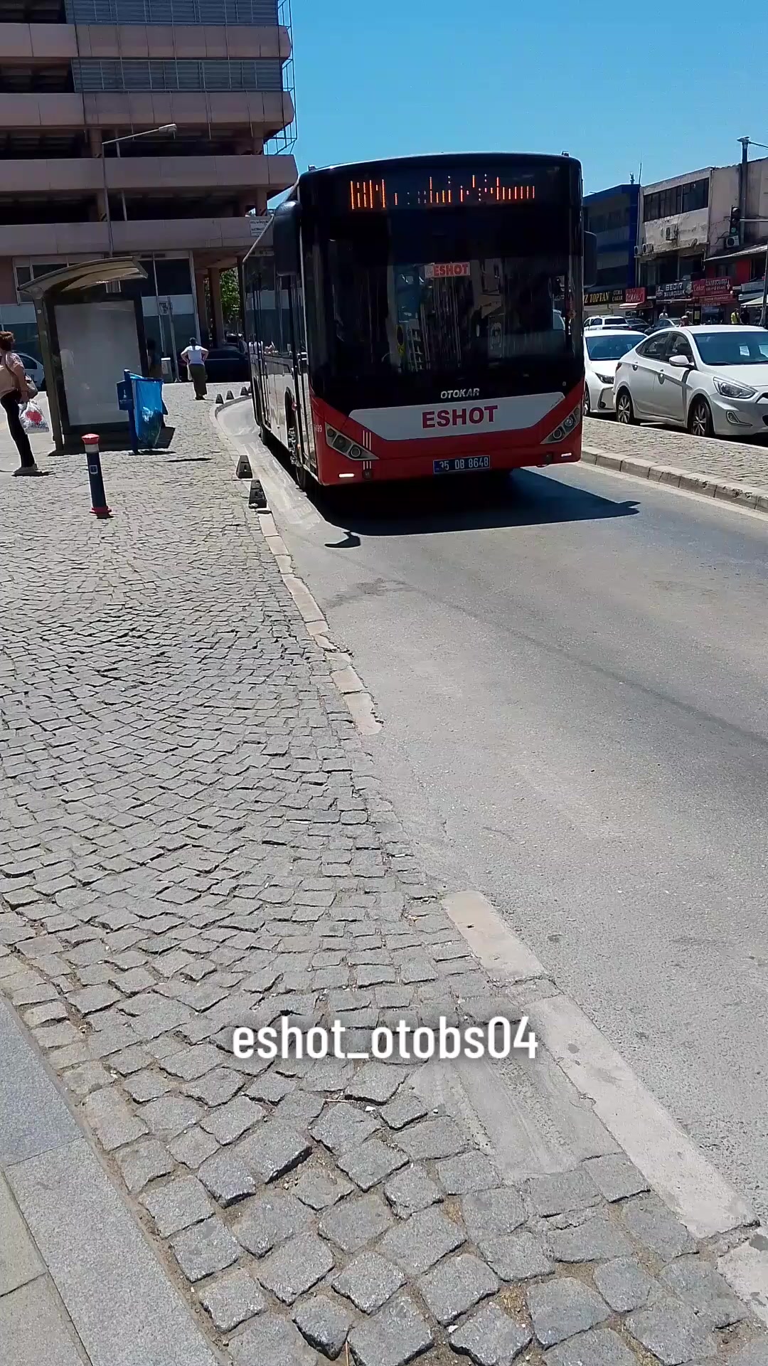 @eshot_otob&uuml;s04