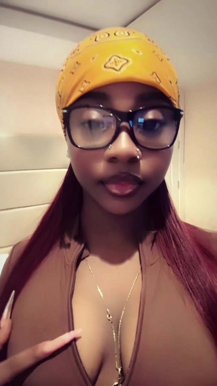 @Marvey~Is fyn~ asf🥹💕🍃