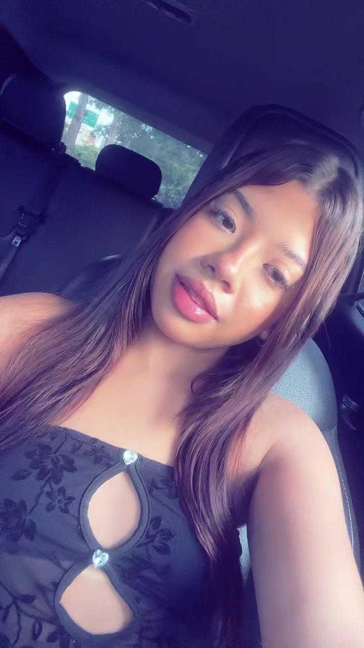 @Mavi Felix🍒