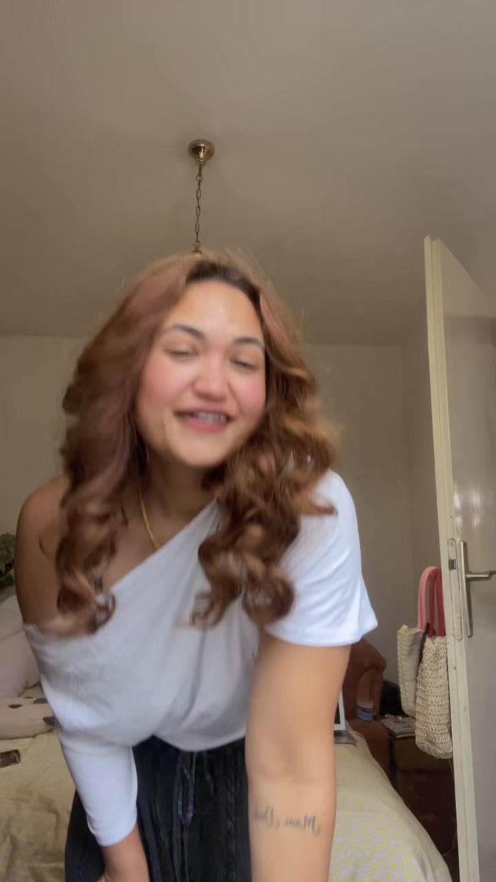 @S ᥫ᭡🌸