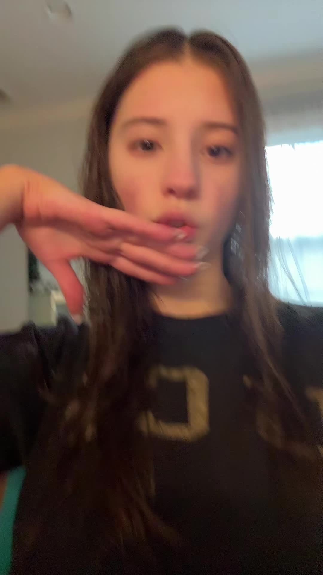 @dorina
