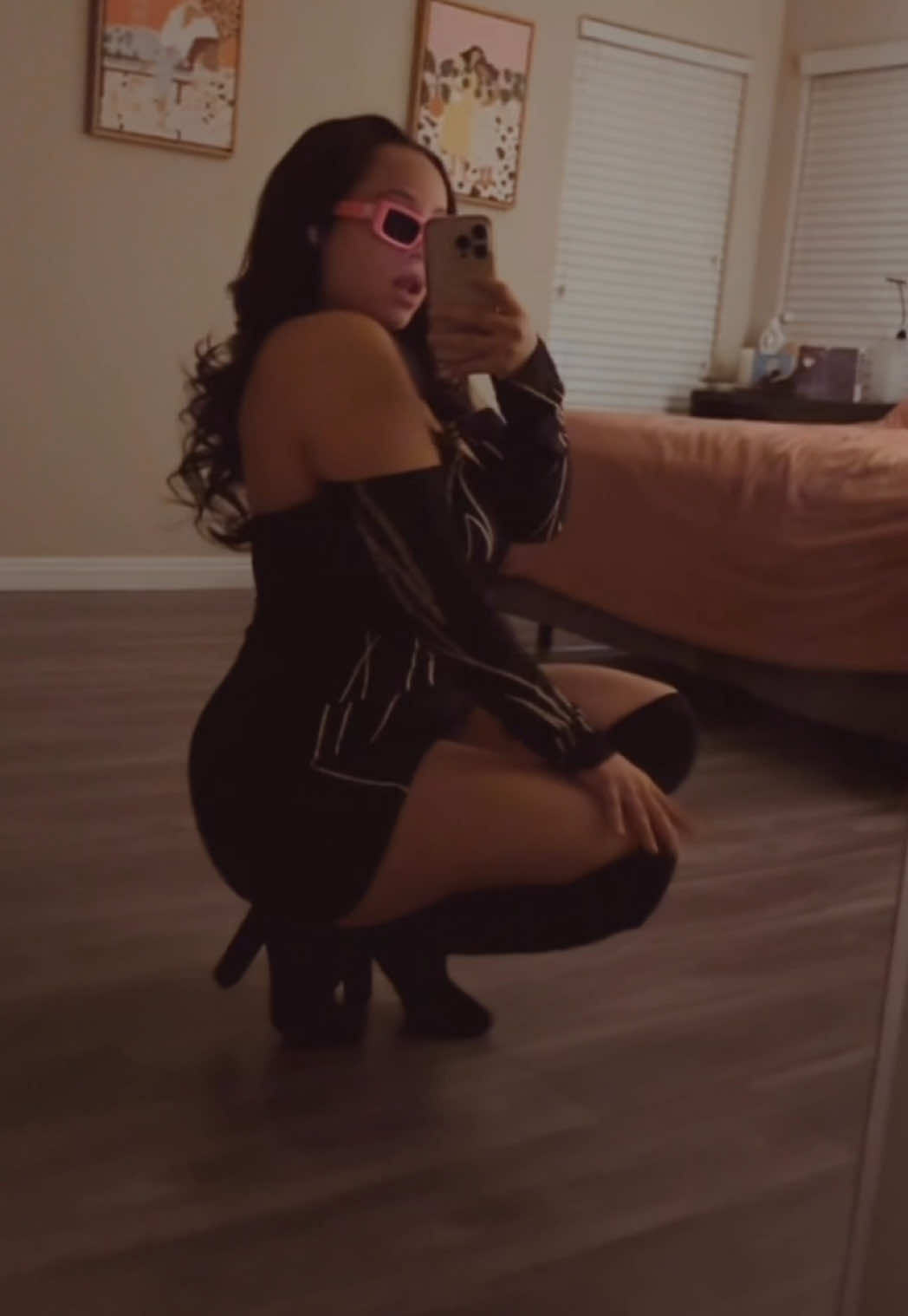 @alysianichele