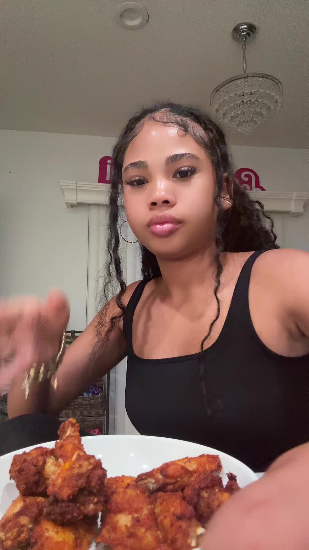 @LovelyJuice23