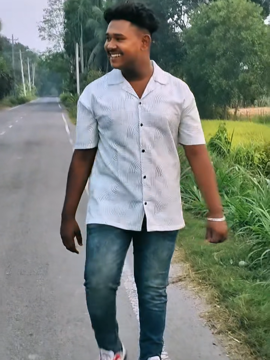@𝐒Ĩyꫝɱ ╰‿╯