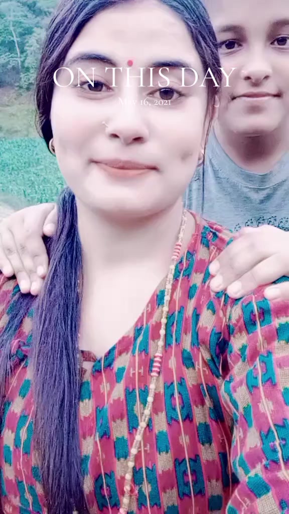 @Naina Kc915