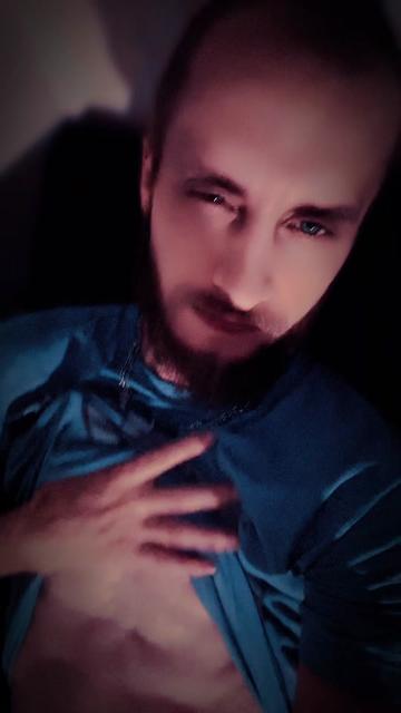 @ᗩ1_OG🐺 ᗰᖇ.ᗷᒪᑌEEYEᔕᔕᗩᐯᗩGE