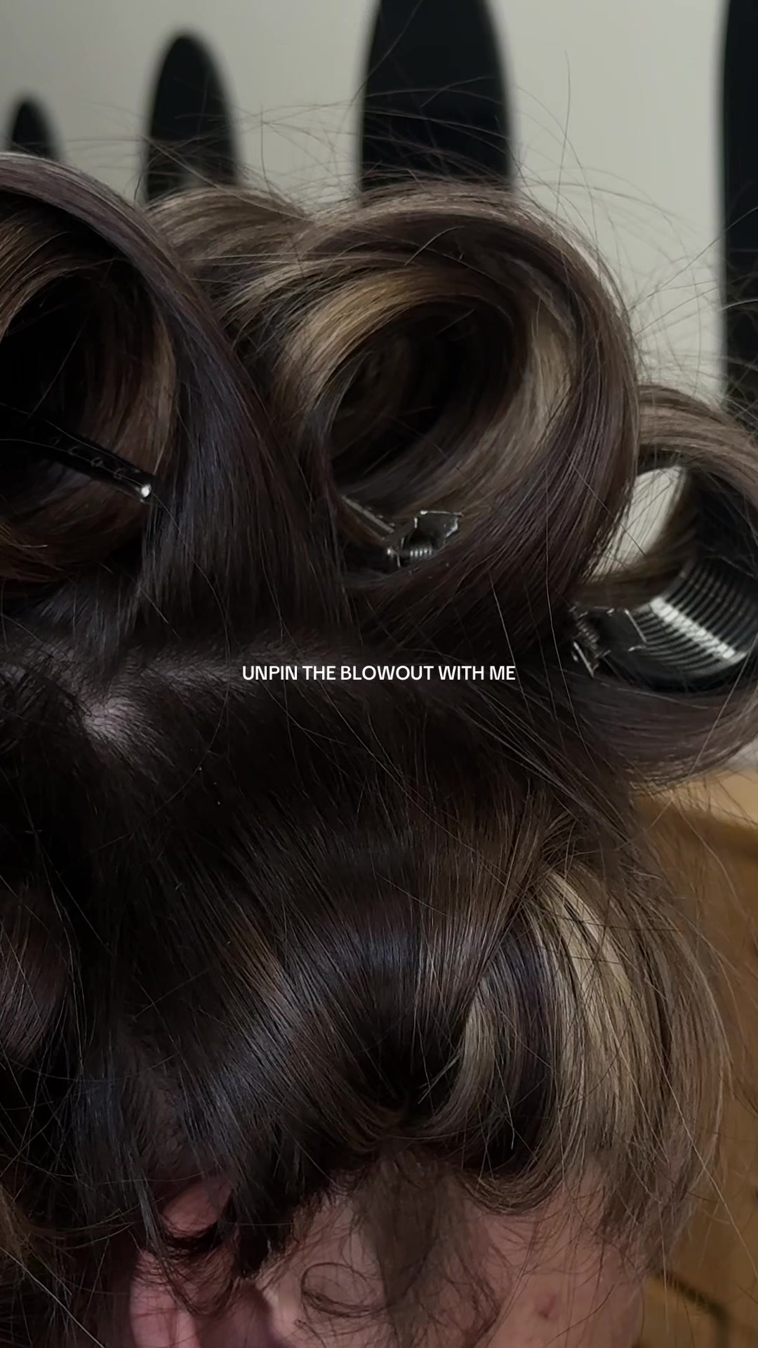 @KERRI | DFW HAIRSTYLIST