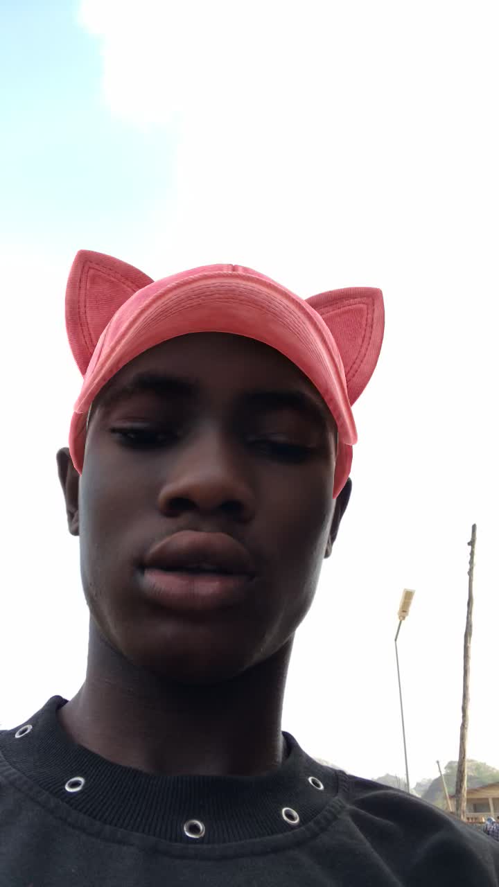 @Estevao