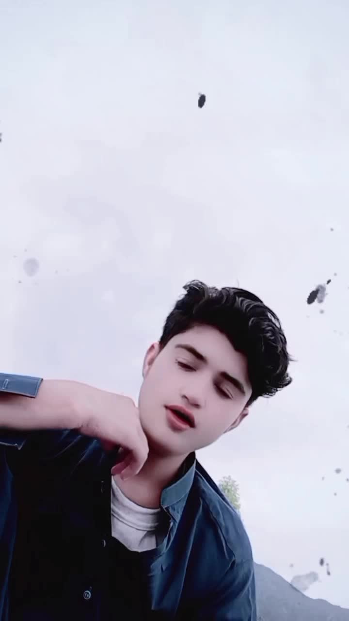 @U💔J Afridi 😔🌹