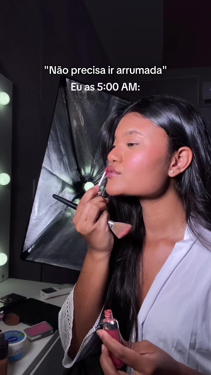 @NÚBIA