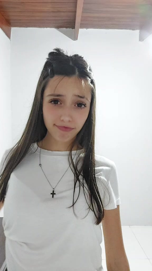 @𝑣𝑎𝑙𝑒𝑛𝑡𝑖𝑛𝑎