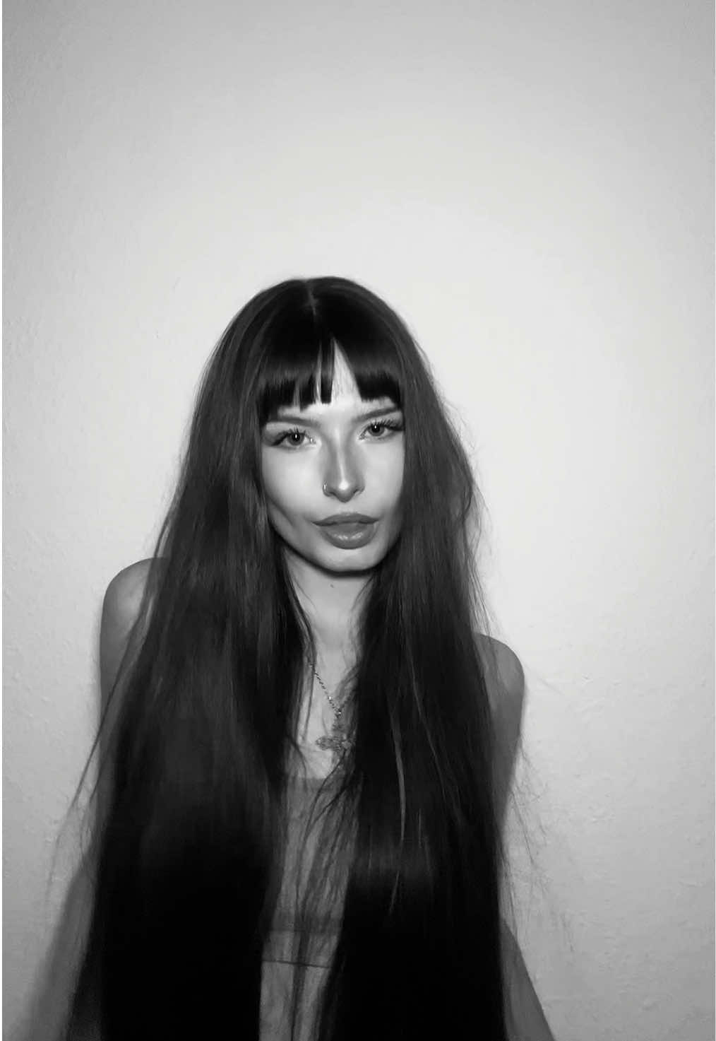 @‧₊˚✧VIV✧˚₊‧