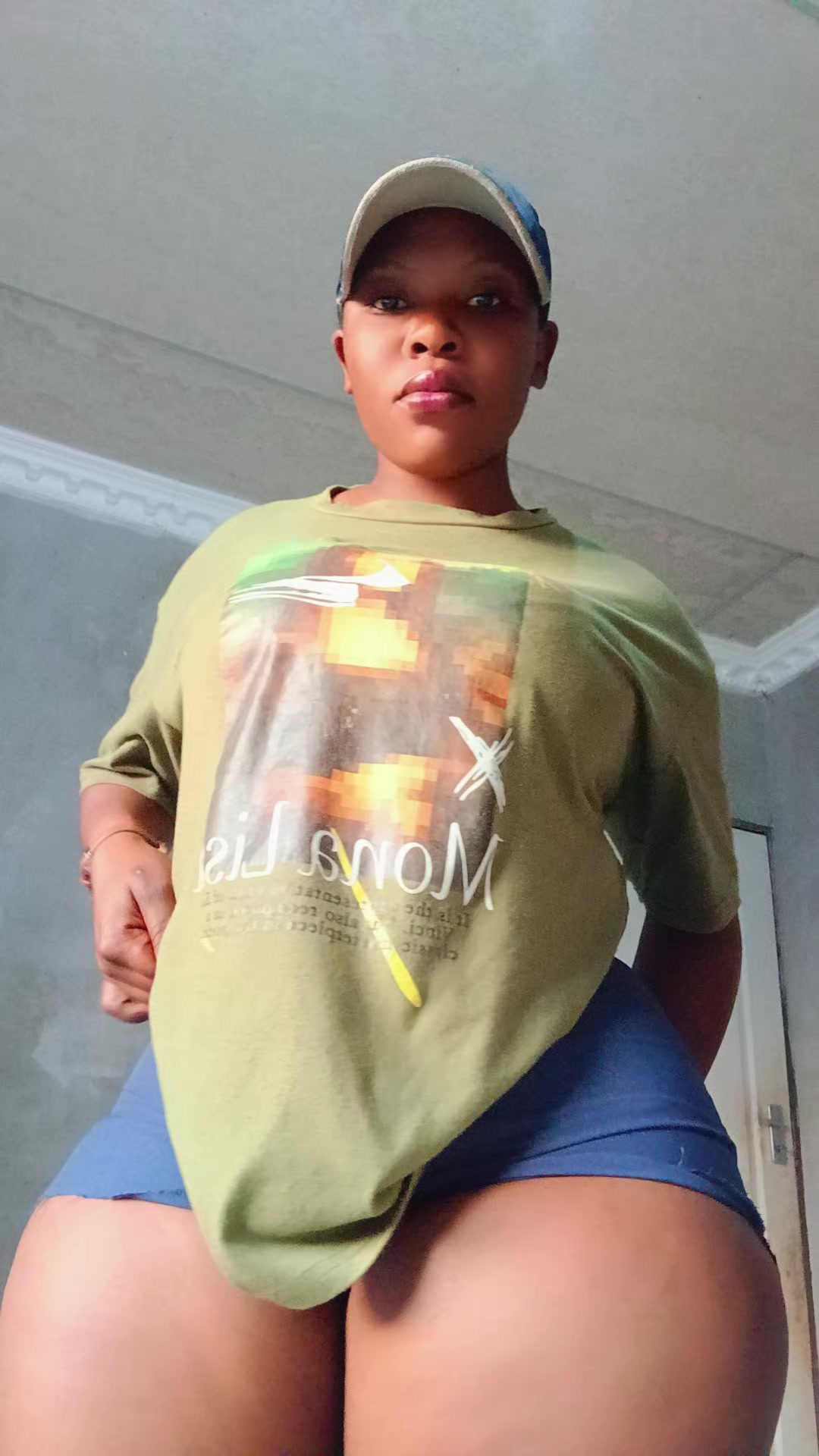 @Nikiwe.