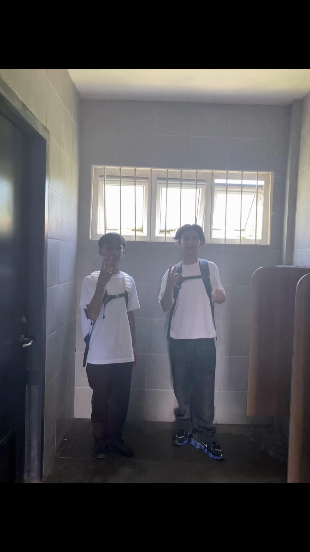 @slick.v.303