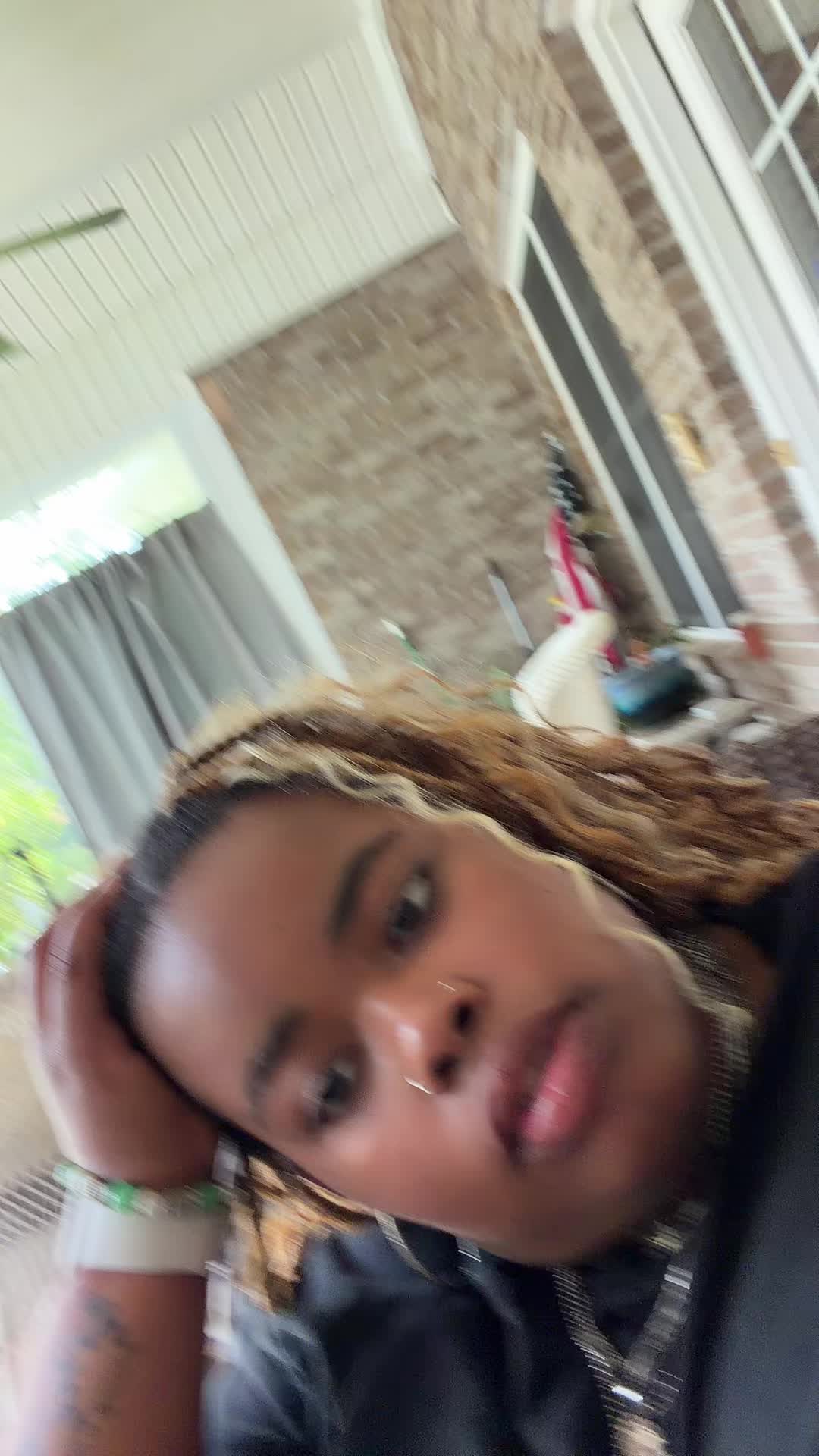 @Vinny 🧷