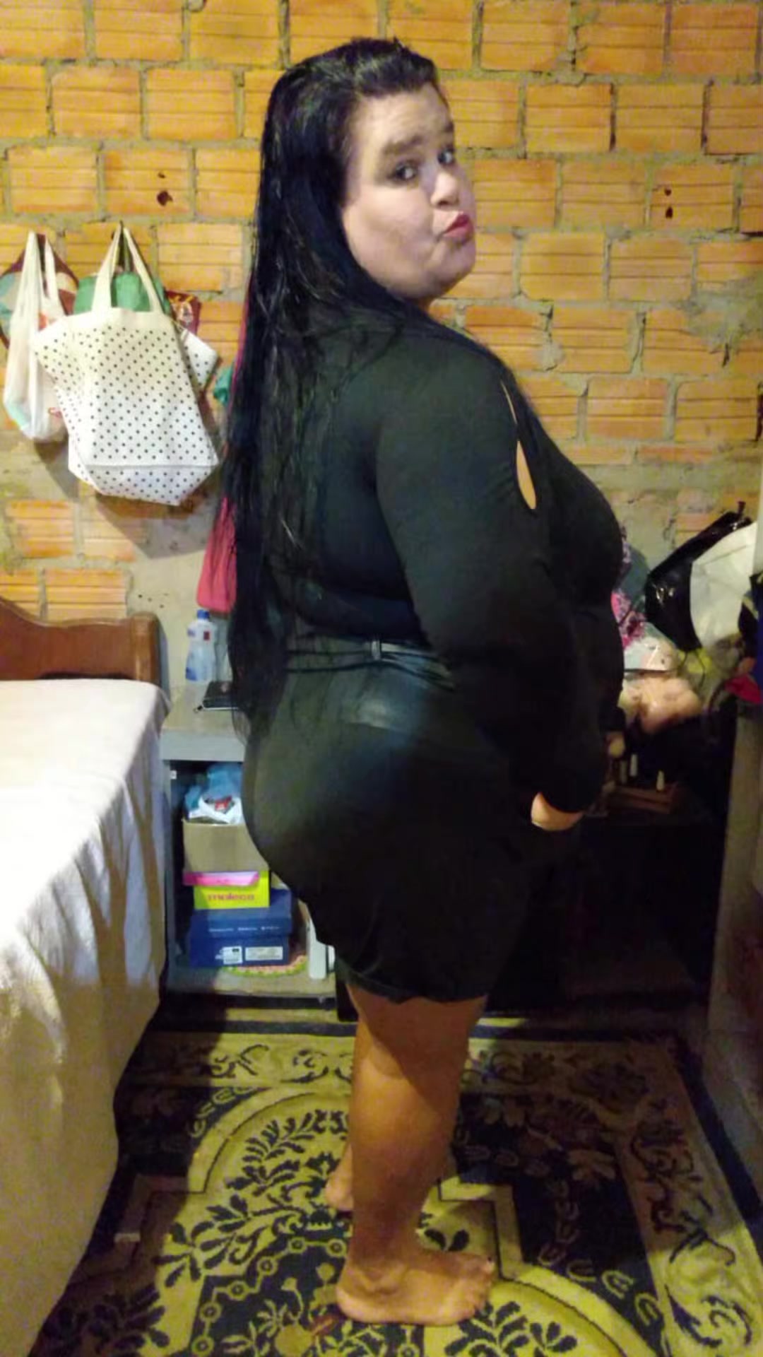 @Adriana