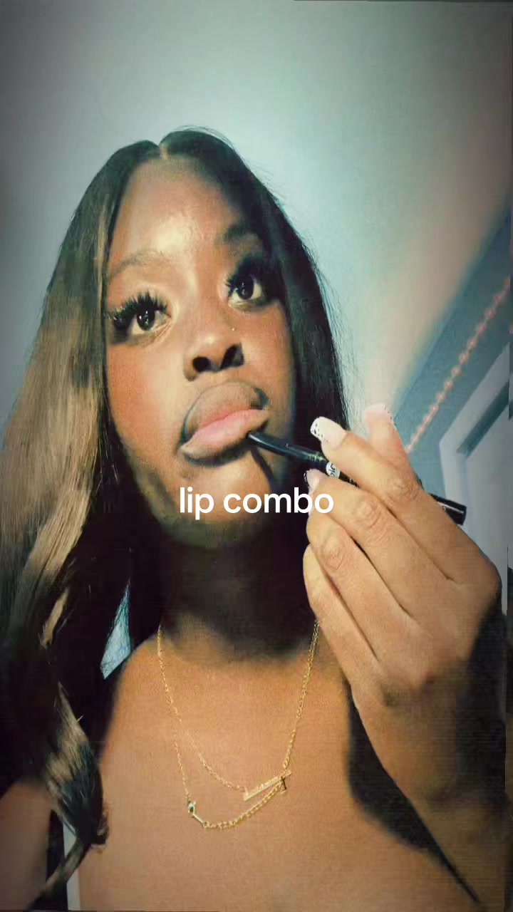 @darkskinhottie