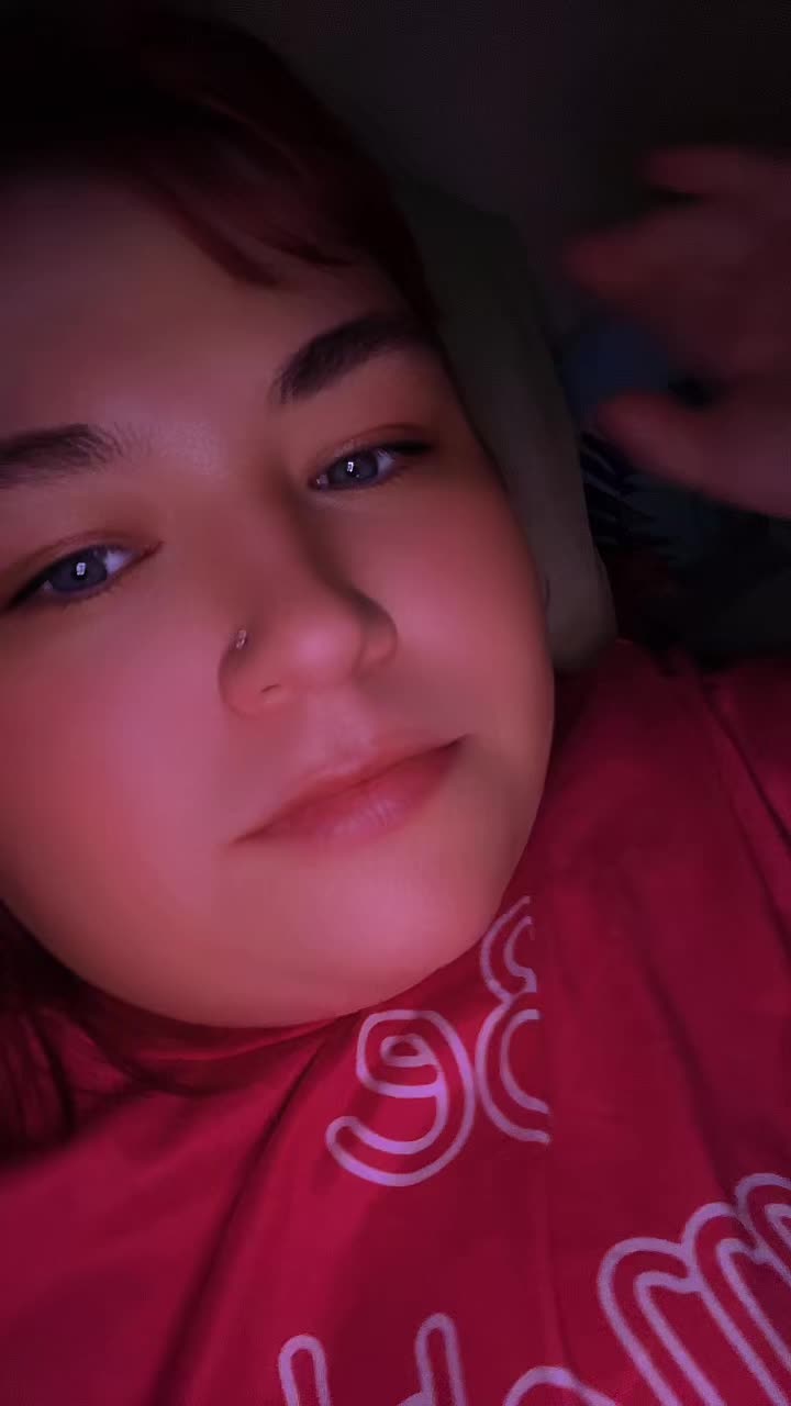 @Kayla🍒👑