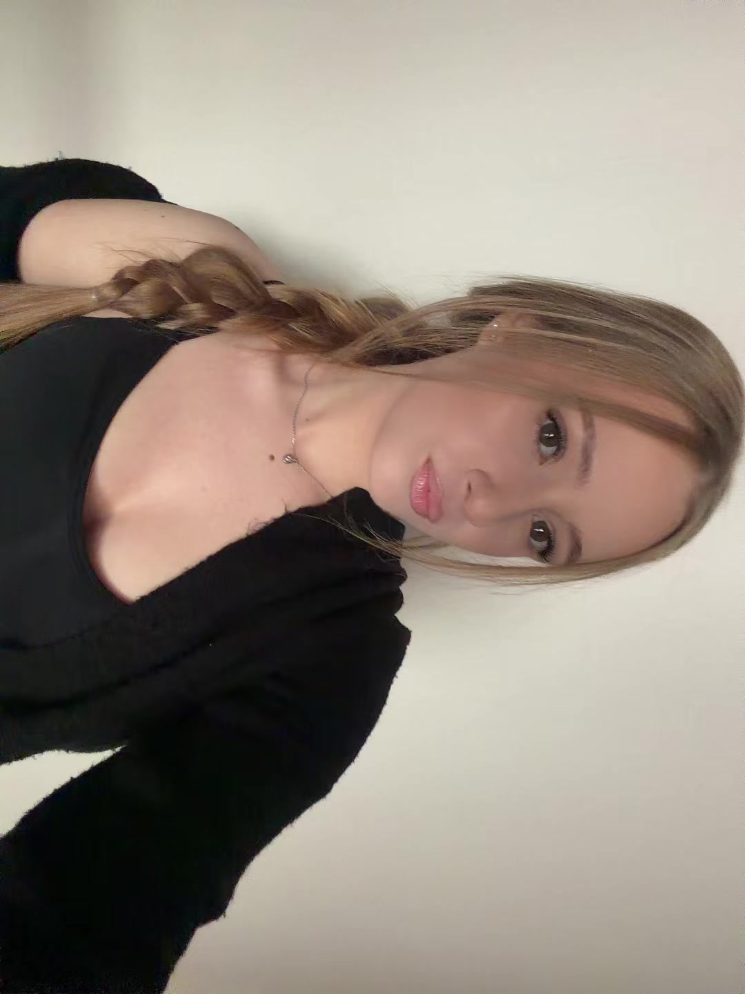 @E