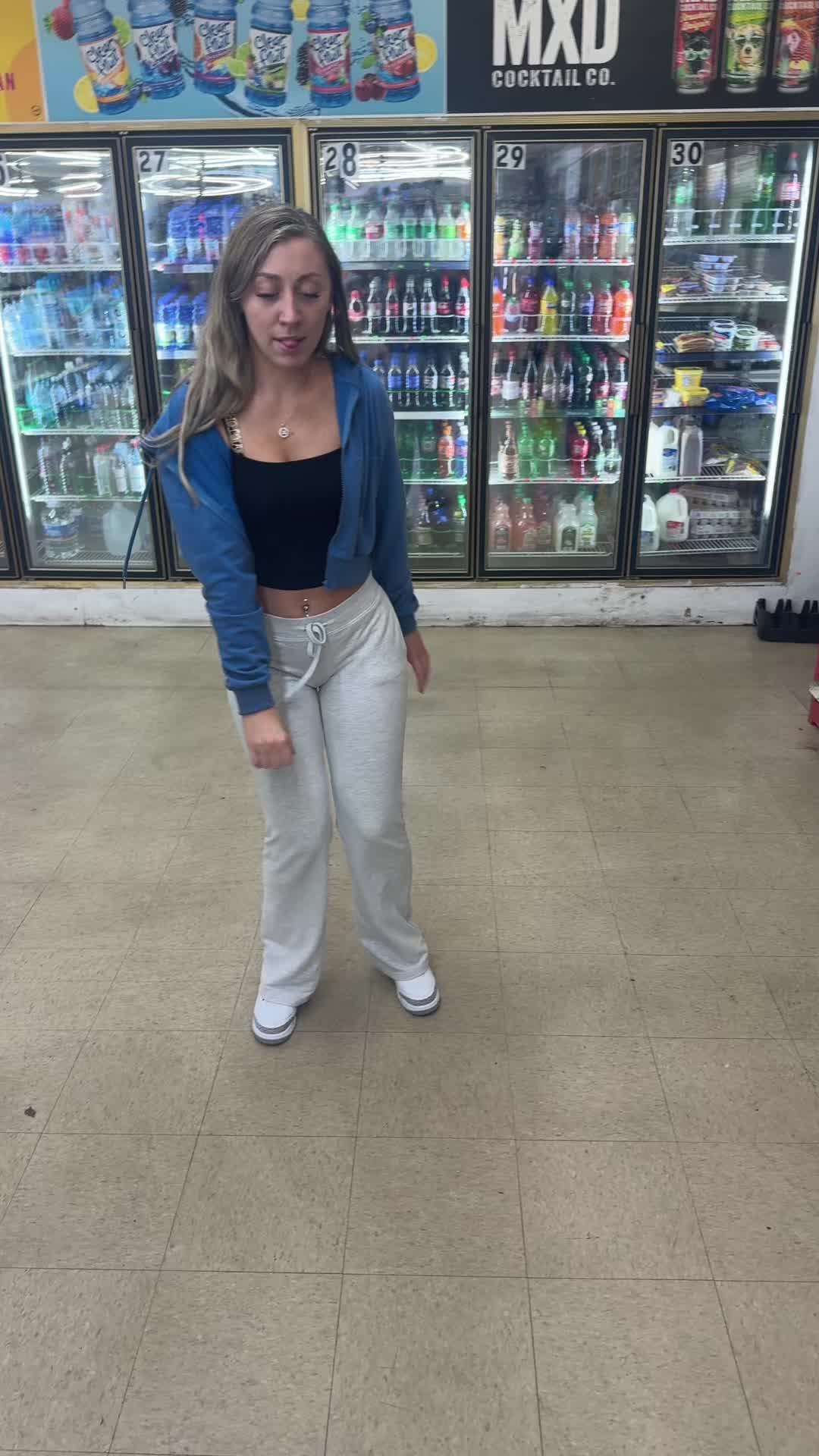 @yuhserski
