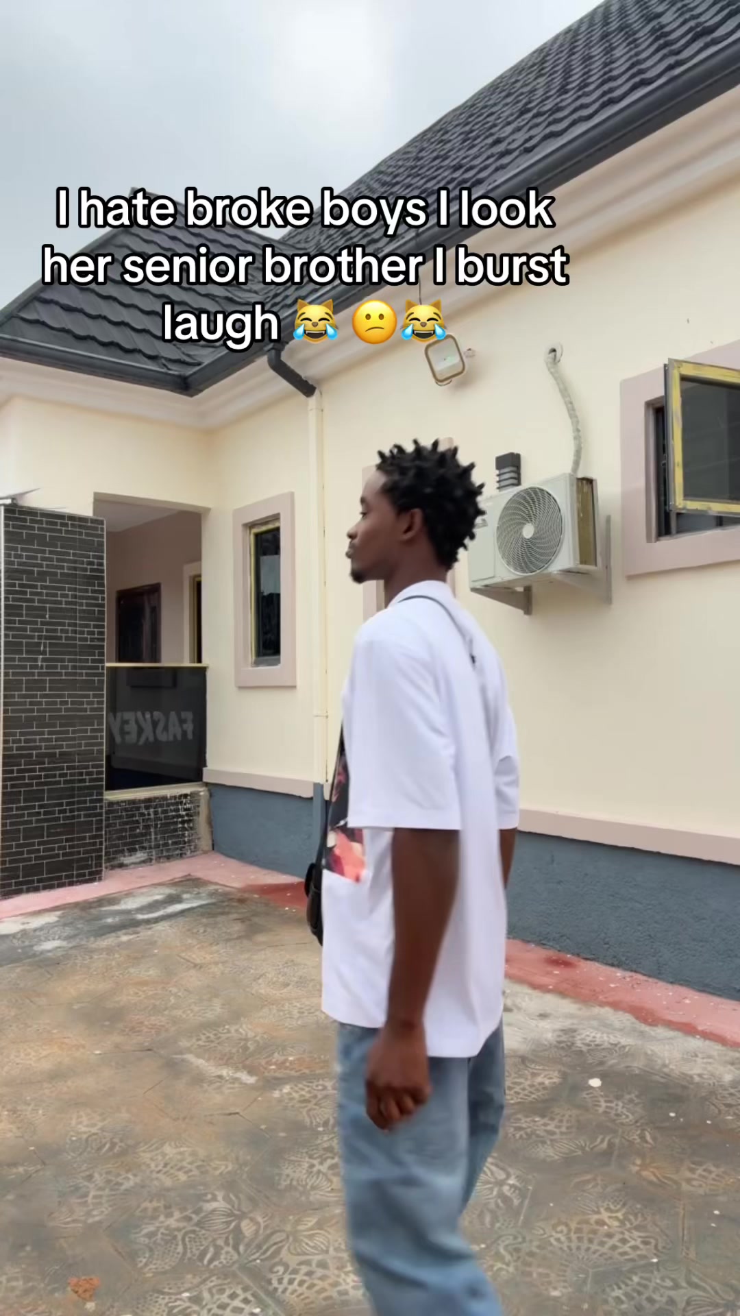 @𝗗𝗙𝗪 𝗙𝗮𝗦𝗞𝗲𝗬