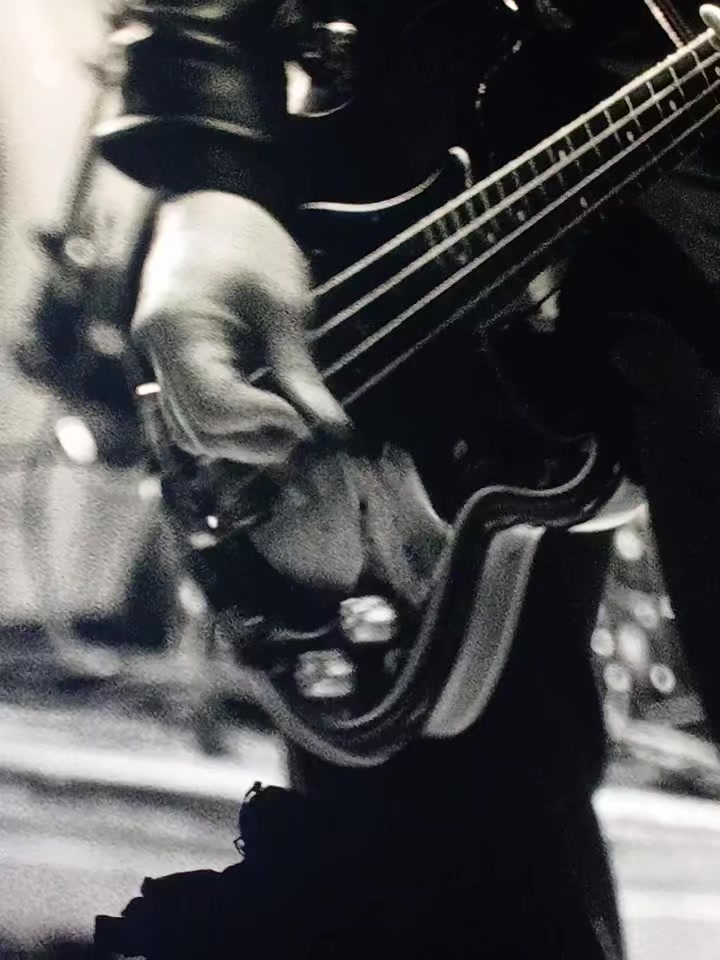 @adrianyblondel