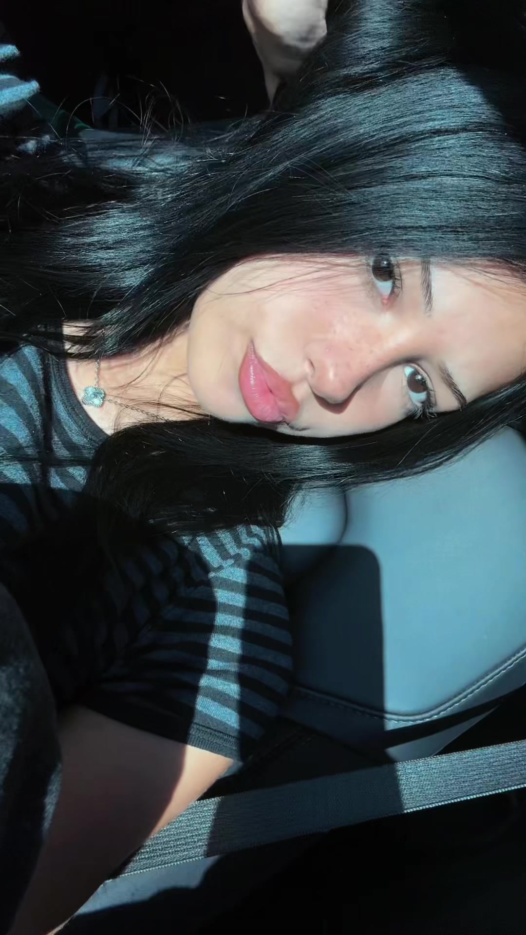 @vl4urx
