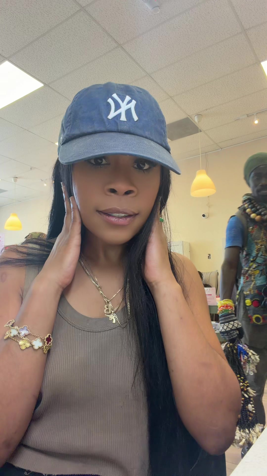 @thesuperstarbri