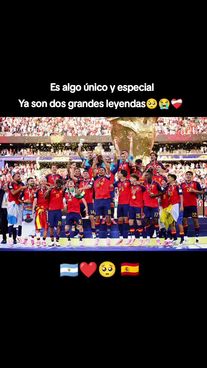 @Lucía๐๐ป.